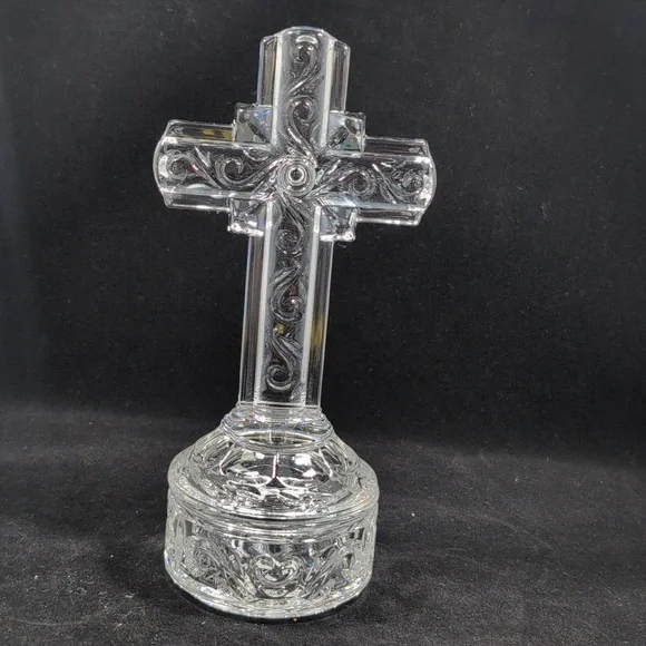 Waterford Crystal Cross Pedestal - Picture 2 of 5